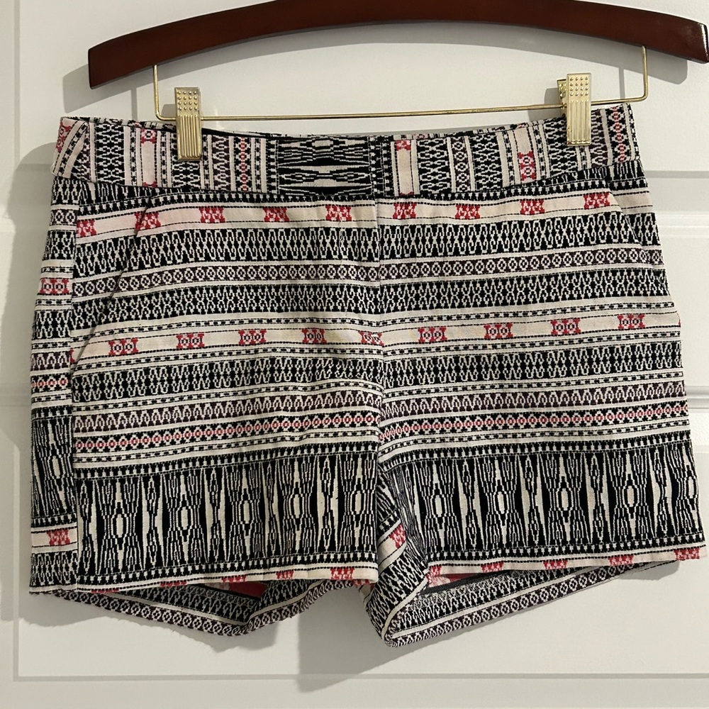 Dalia Tribal Shorts Black Cream Size 4